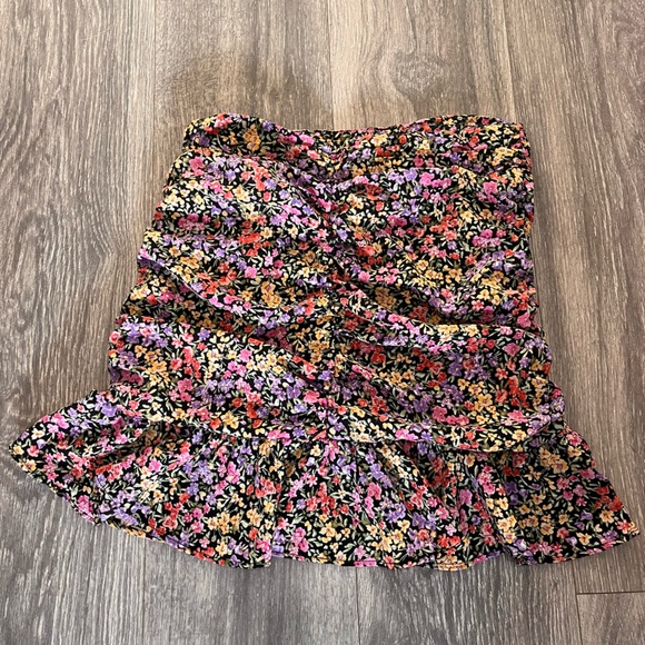 Zara Floral Ruched Ruffle Mini Skirt – Size M - Picture 10 of 10